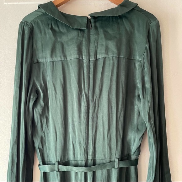 FREE PEOPLE Green I Am Woman Jumpsuit Women's Size 12 Green Satin NWT - Picture 13 of 16
